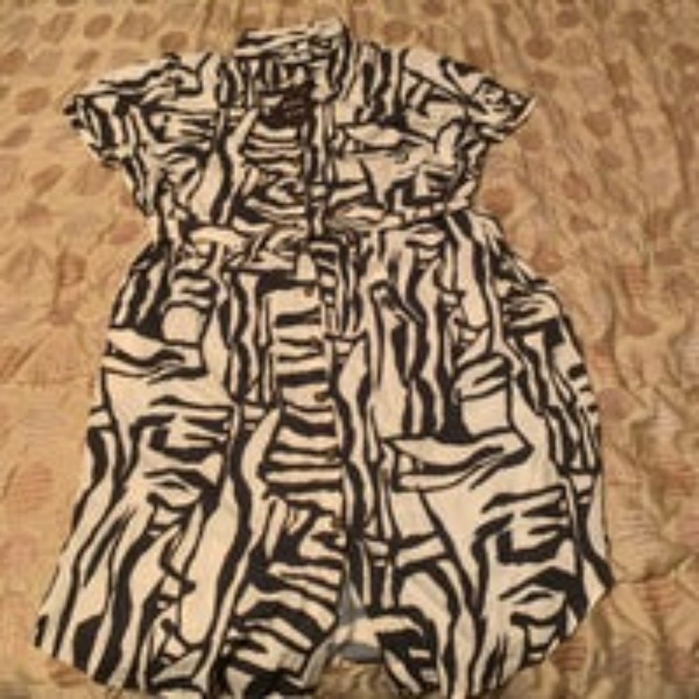 Women's Plus Size Short Sleeve Collared Linen Shi